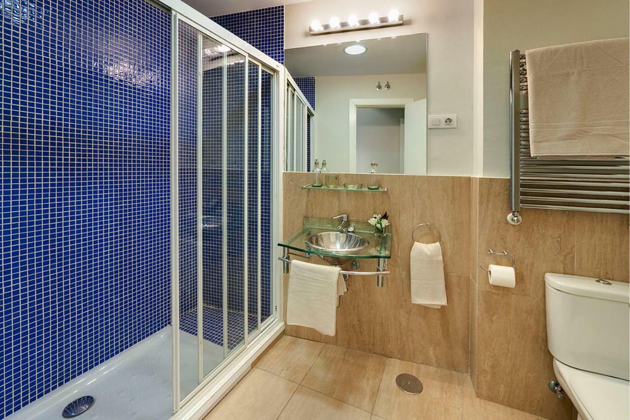 Habitat Apartments Latina มาดริด ภายนอก รูปภาพ